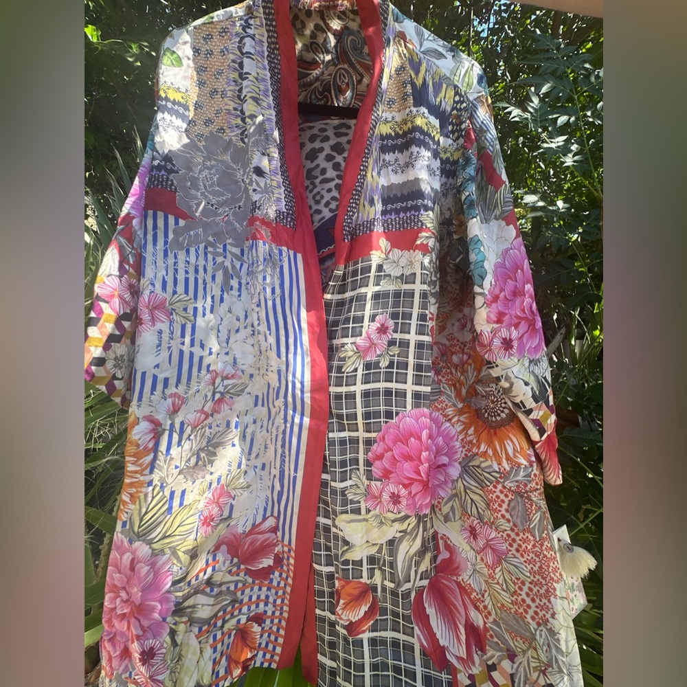 🌸 Johnny Was Multicolor Reversible  Silk Kimono